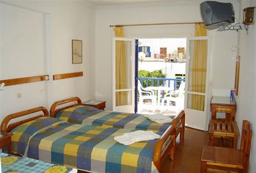 Stergia Hotel ปาริเกีย ภายนอก รูปภาพ
